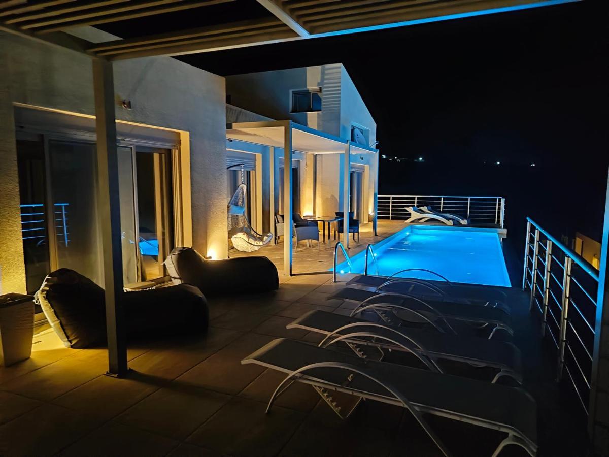Olive And Aloe Villas Nomikiana Exterior photo