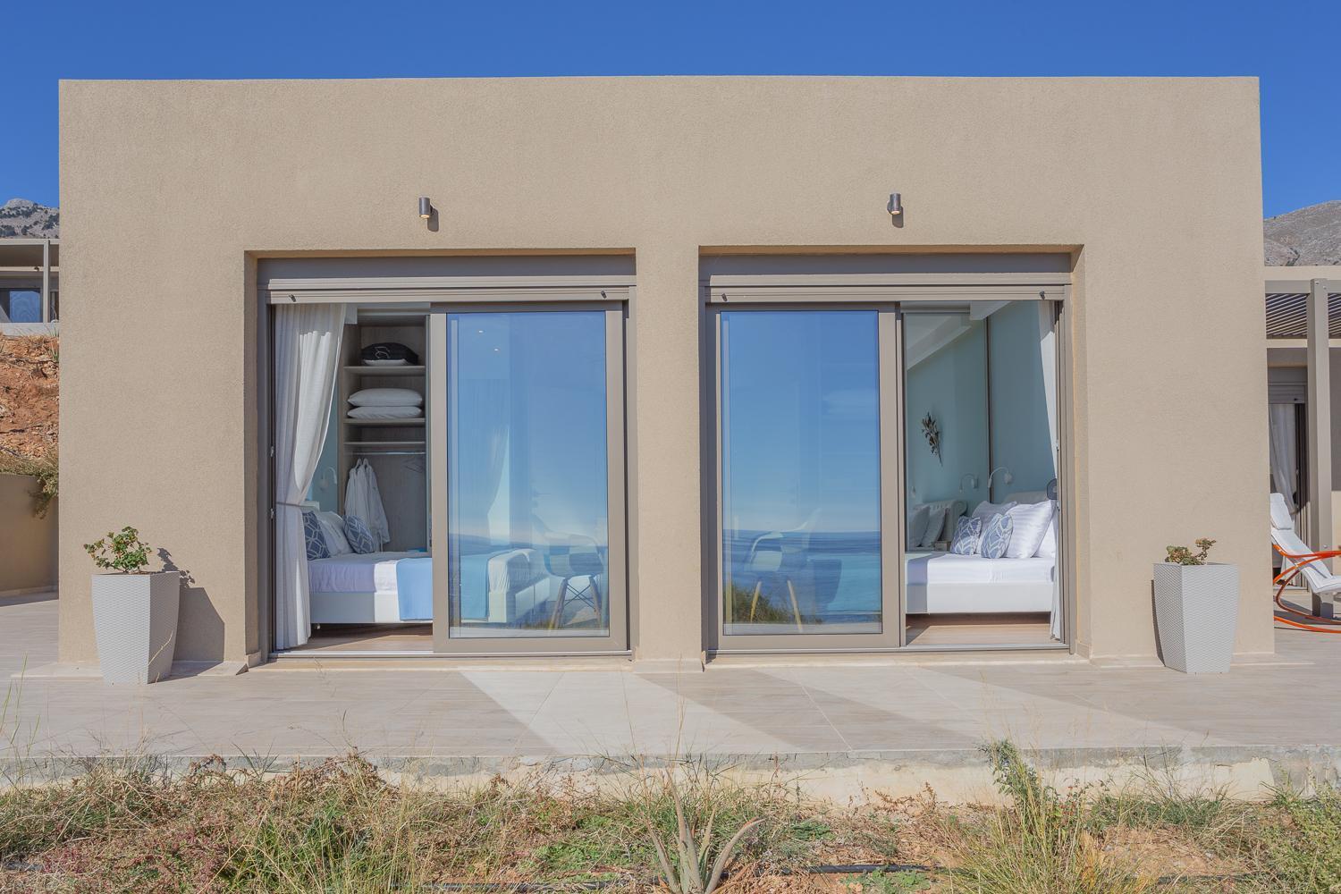 Olive And Aloe Villas Nomikiana Exterior photo